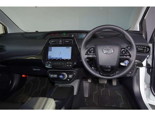 プリウス1.8 S セーフティ プラスII