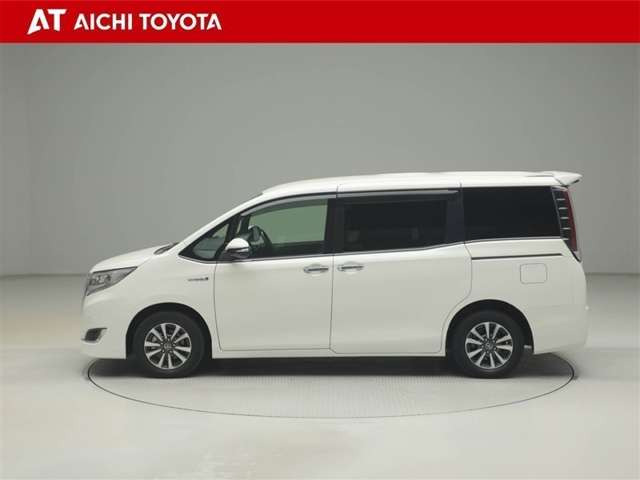 エスクァイアハイブリッド1.8 Gi プレミアムパッケージ