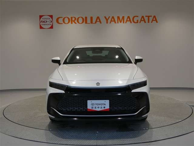 クラウンクロスオーバー2.5 G アドバンスト レザー パッケージ E-Four 4WD