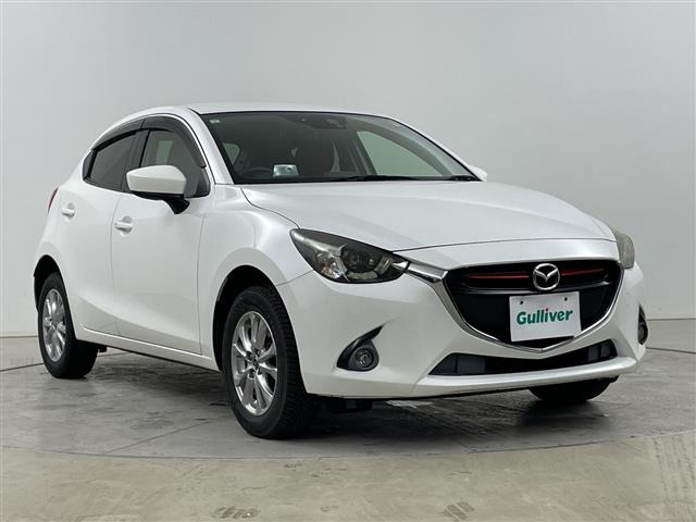 デミオ1.3 13S ミッド センチュリー 4WD