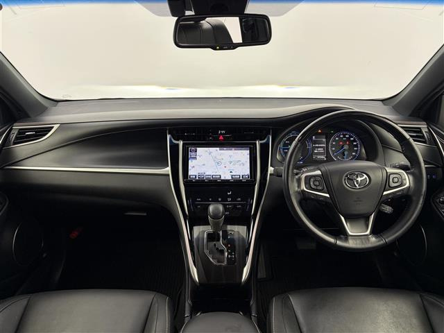 ハリアー2.5 ハイブリッド E-Four プレミアム 4WD