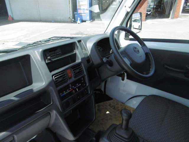 NT100クリッパーDX 4WD