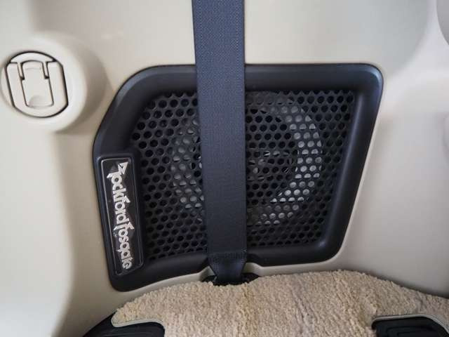 デリカD:52.4 G プレミアム 4WD