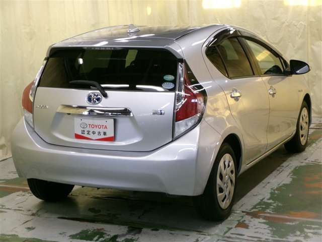 アクア1.5 S スタイルブラック