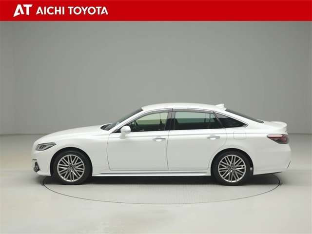 クラウンハイブリッド 2.5 RS