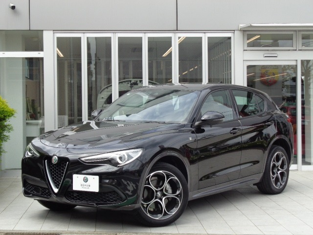 ステルヴィオ2.2 ターボ ディーゼル Q4 Ti 4WD