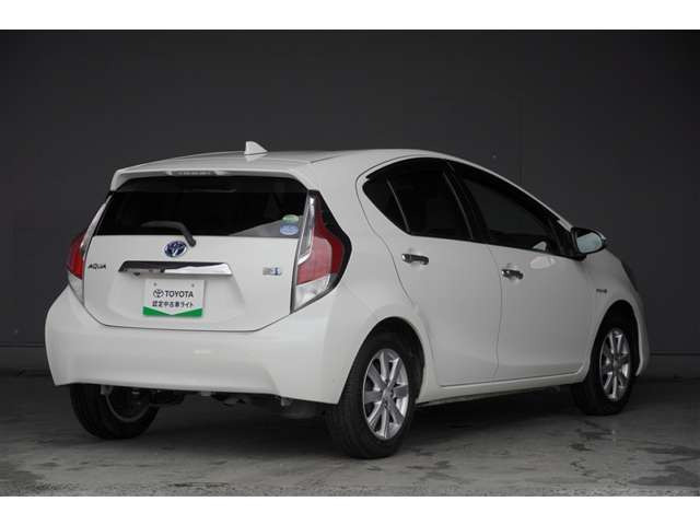 アクア1.5 S スタイルブラック