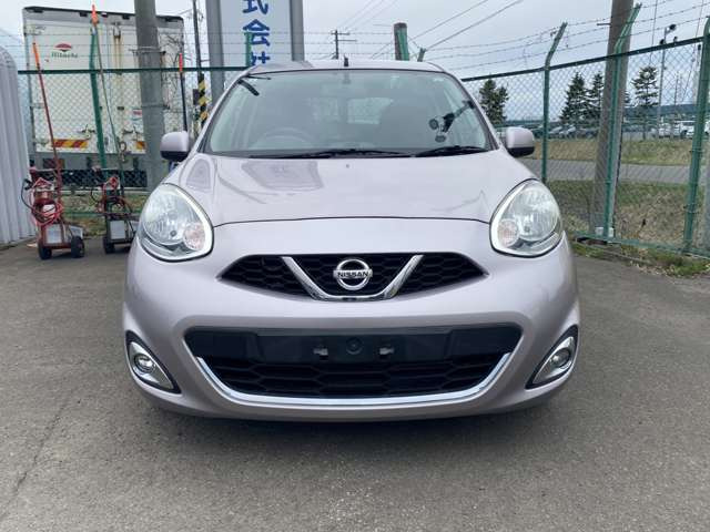 マーチ1.2 G FOUR 4WD