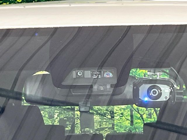 ヴォクシー2.0 ZS 煌