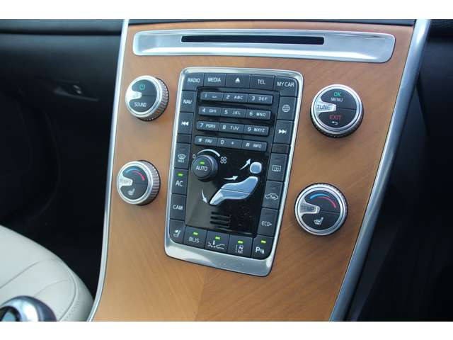 XC60D4 クラシック ディーゼル