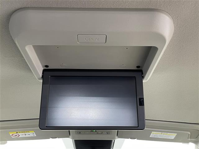 セレナ1.4 e-POWER ハイウェイスターV