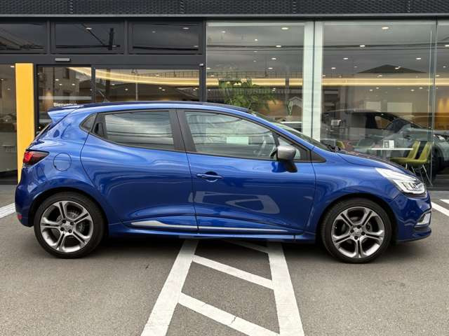 ルーテシアGT-ライン