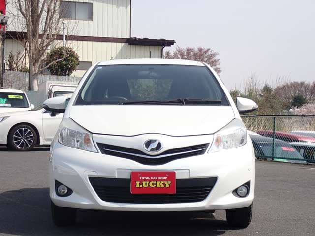 ヴィッツ1.3 ジュエラ 4WD