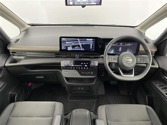 セレナ1.4 e-POWER ハイウェイスターV