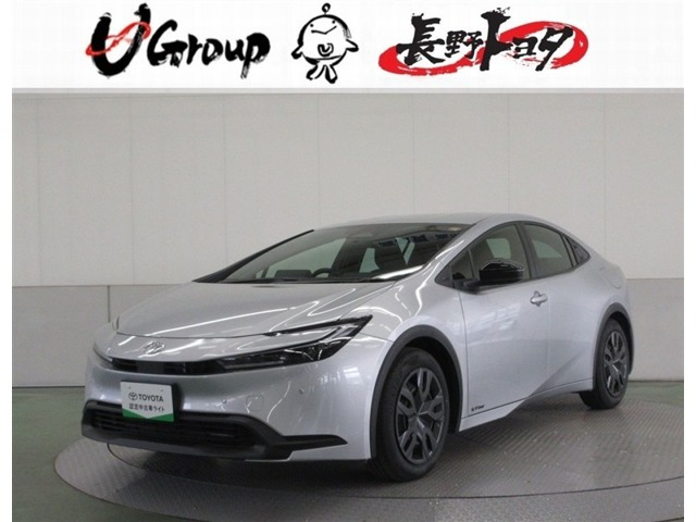 プリウス1.8 X E-Four 4WD