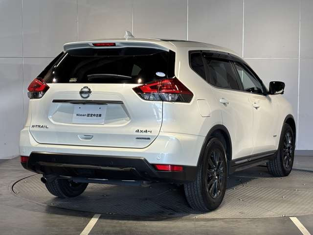 エクストレイル2.0 20Xi ハイブリッド 4WD