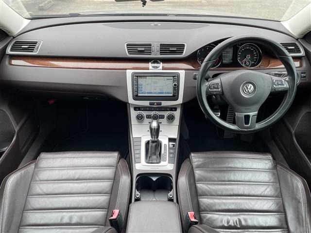 パサートオールトラック2.0 TSI 4モーション 4WD