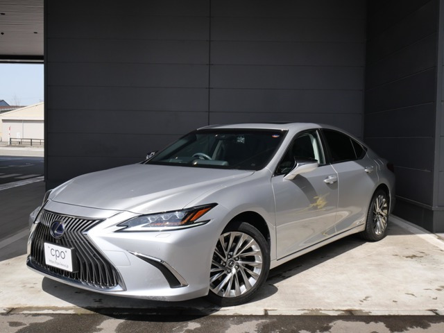 ES300h バージョンL