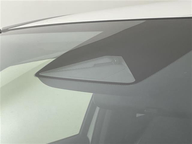 フィット1.5 e:HEV ホーム 4WD