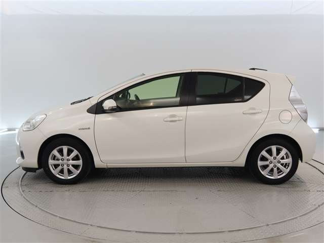 アクア1.5 G ブラックソフトレザーセレクション