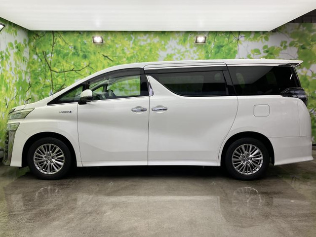 ヴェルファイアハイブリッド 2.5 ZR Gエディション E-Four 4WD