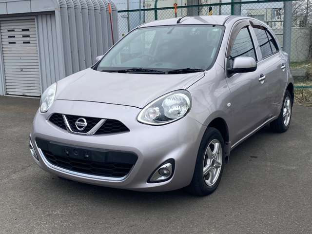 マーチ1.2 G FOUR 4WD