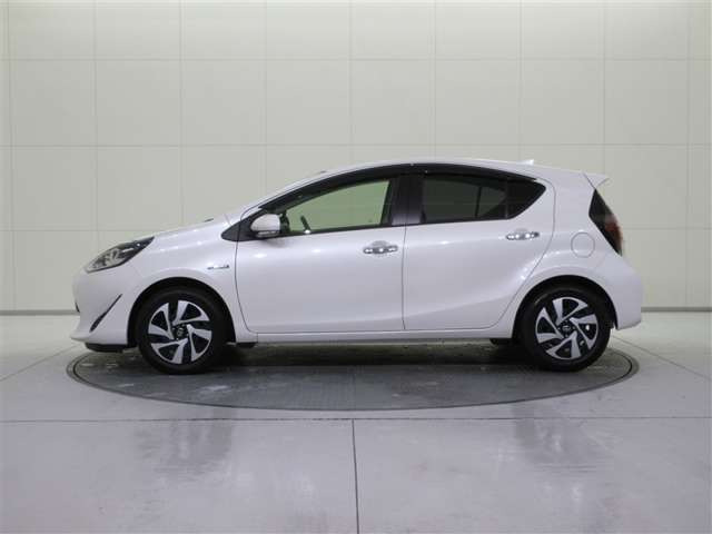 アクア1.5 S スタイルブラック