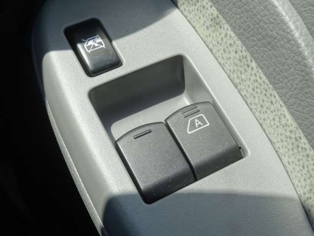 NV200バネットバン1.6 DX