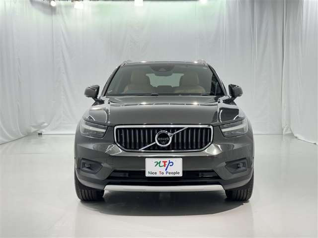 XC40T4 AWD インスクリプション 4WD