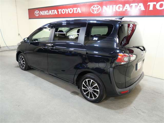 シエンタ1.5 G クエロ