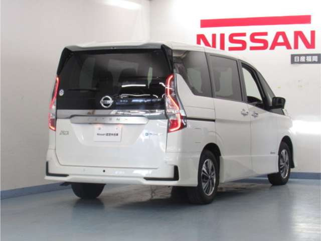 セレナ1.2 e-POWER ハイウェイスターV