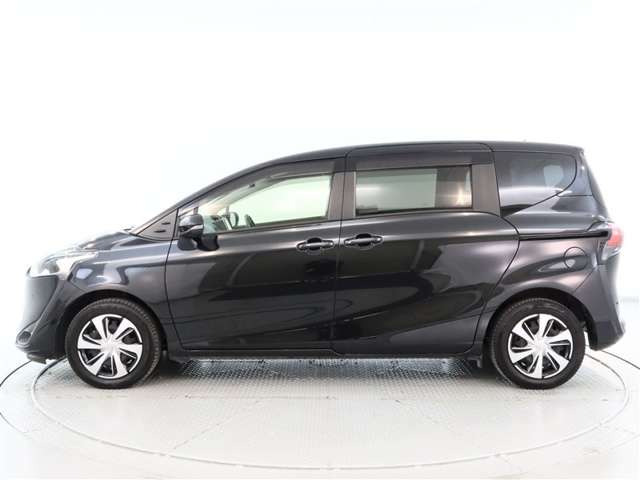 シエンタハイブリッド 1.5 G クエロ