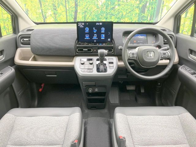 フリード1.5 e:HEV エアー EX