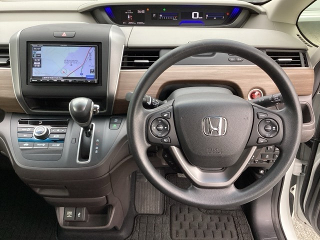フリード1.5 G ホンダセンシング
