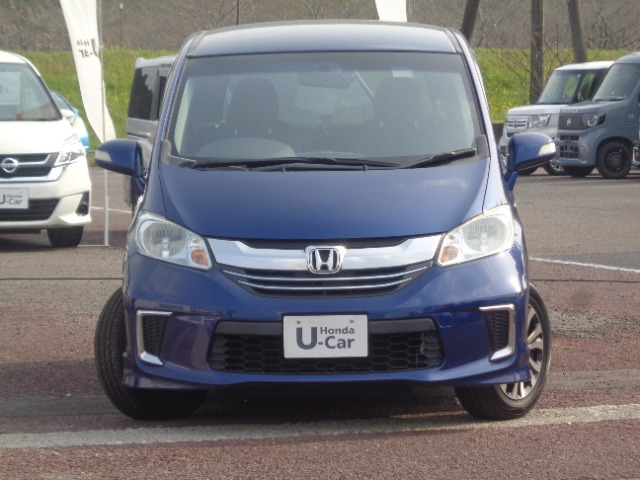 フリードハイブリッド1.5 ジャストセレクション