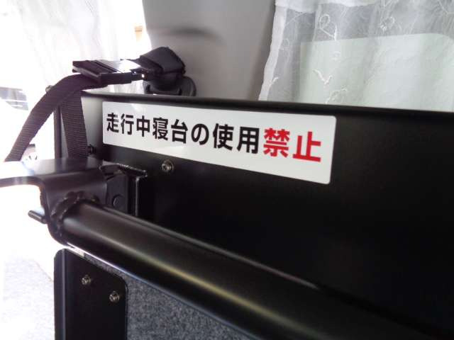 NV200バネット1.6 16X-2R