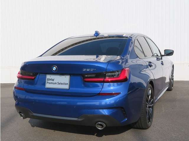 3シリーズセダン320i Mスポーツ