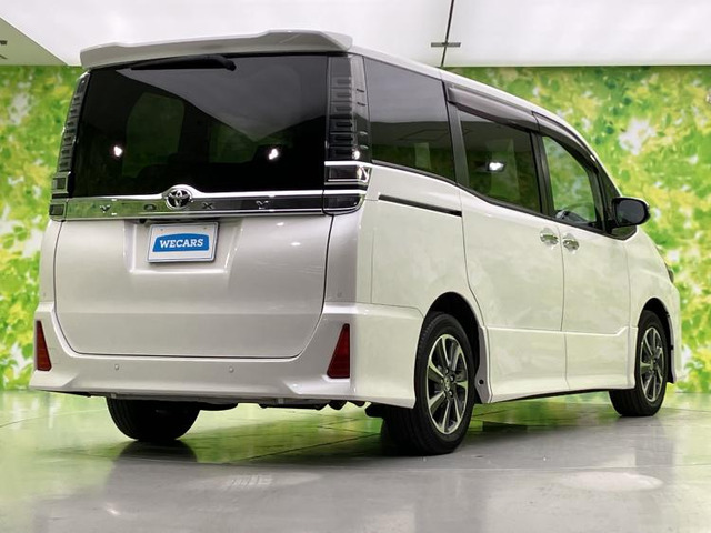 ヴォクシー2.0 ZS 煌III