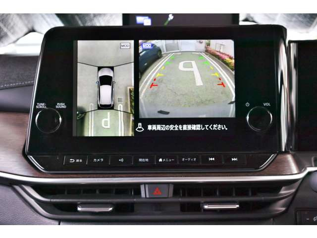 ノートオーラ1.2 G FOUR レザーエディション 4WD