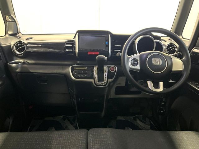 N-BOXカスタムG SSパッケージ ブラックスタイル