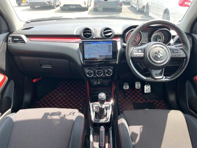 スイフト1.4 スポーツ スズキ セーフティ サポート非装着車