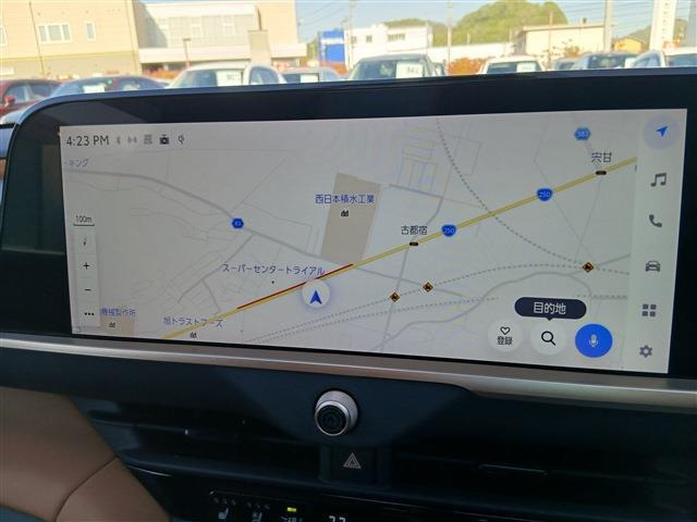 クラウンスポーツ2.5 Z E-Four 4WD