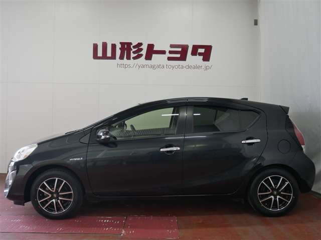 アクア1.5 S スタイルブラック