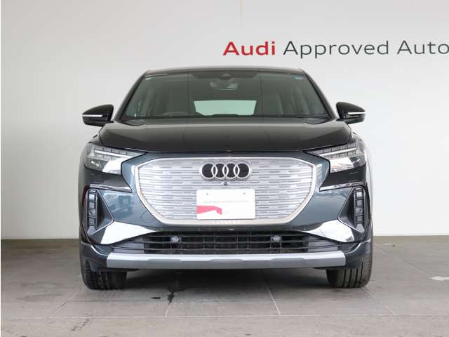 Q4スポーツバックe-tron40 アドバンスド