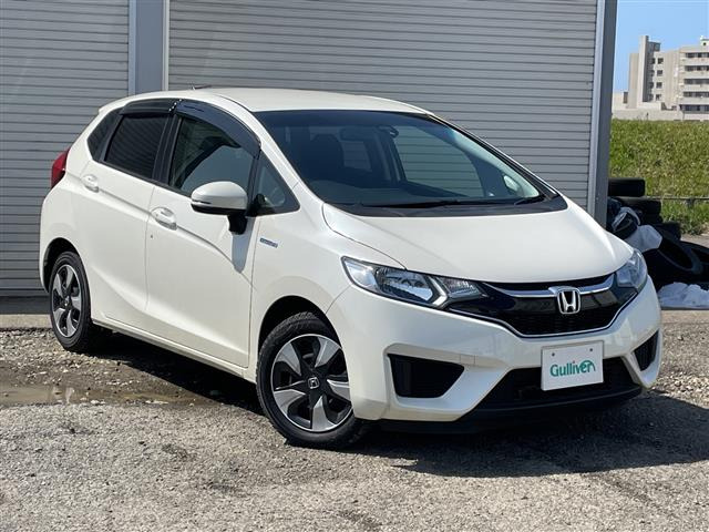 フィット1.5 ハイブリッド Fパッケージ