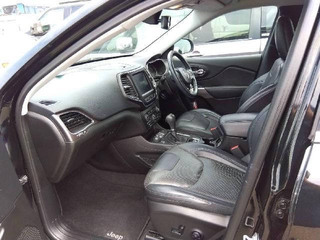 チェロキーロンジチュード ローンチエディション 4WD