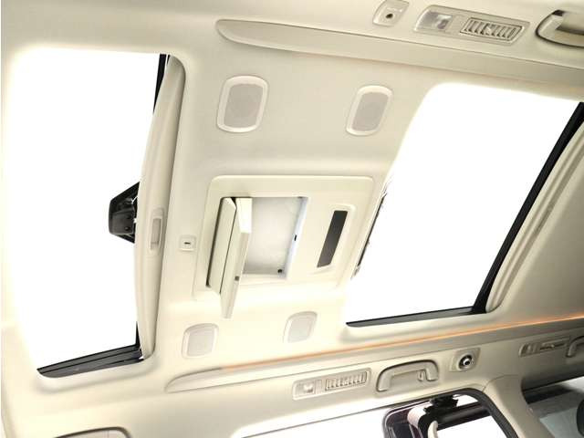 ヴェルファイアハイブリッド2.4 ZR プレミアムシートエディション 4WD