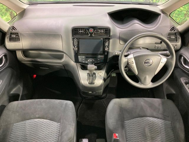 セレナ2.0 ハイウェイスター S エディション