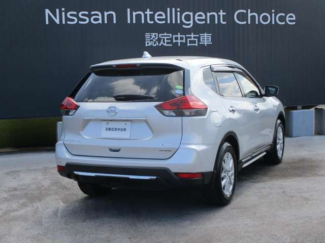 エクストレイル2.0 20Xi ハイブリッド 4WD