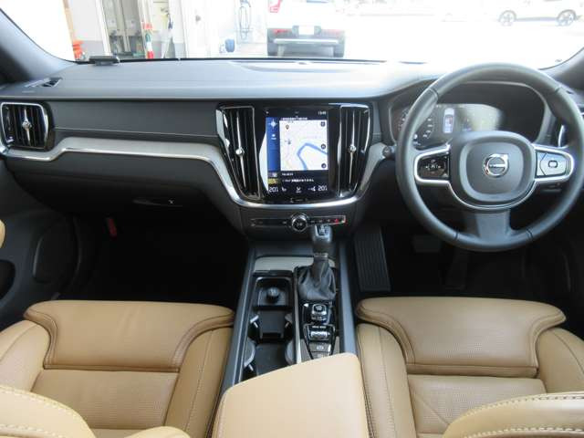 V60クロスカントリーB5 AWD プロ 4WD